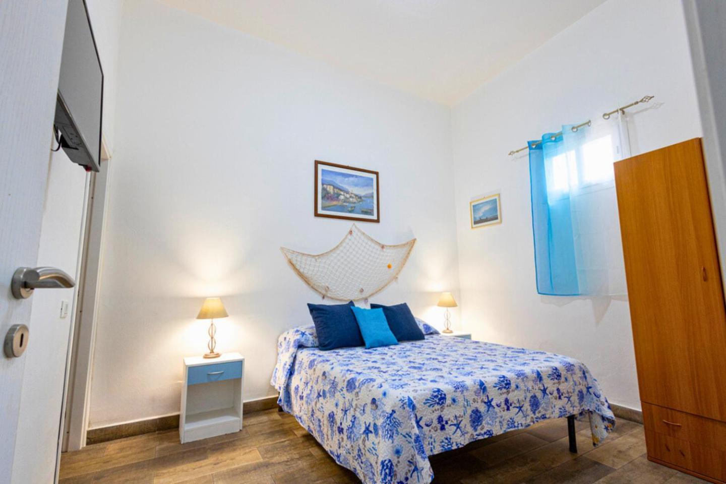 Lovely Apartment In Palermo-Sferracavallo Екстериор снимка