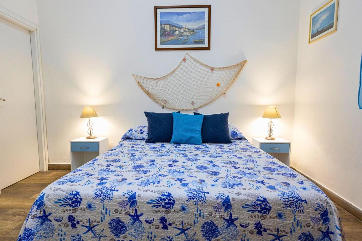 Lovely Apartment In Palermo-Sferracavallo Екстериор снимка